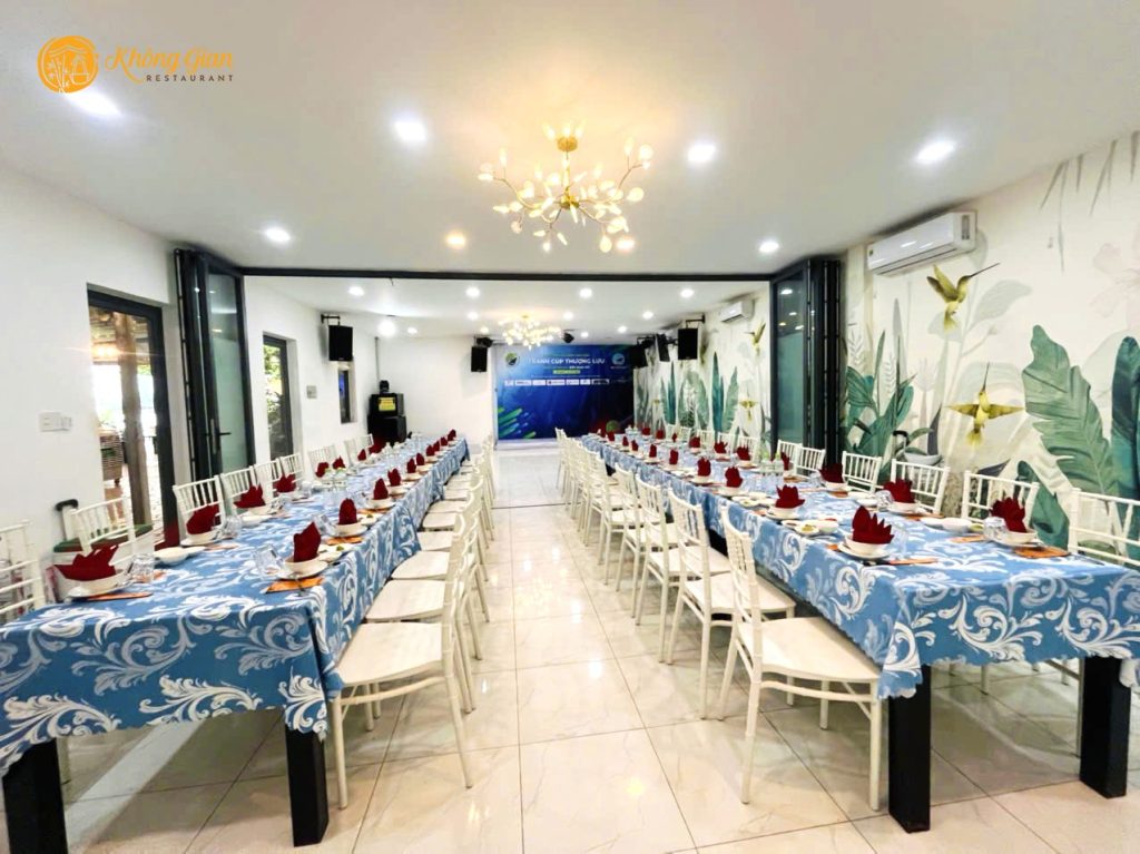 tiec phong vip15 tiec phong vip15