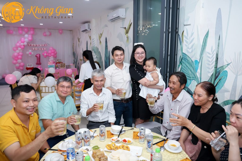 tiec phong vip30 tiec phong vip30