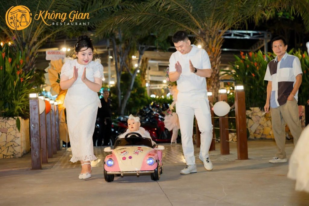 tiec thoi noi view song14 tiec thoi noi view song14