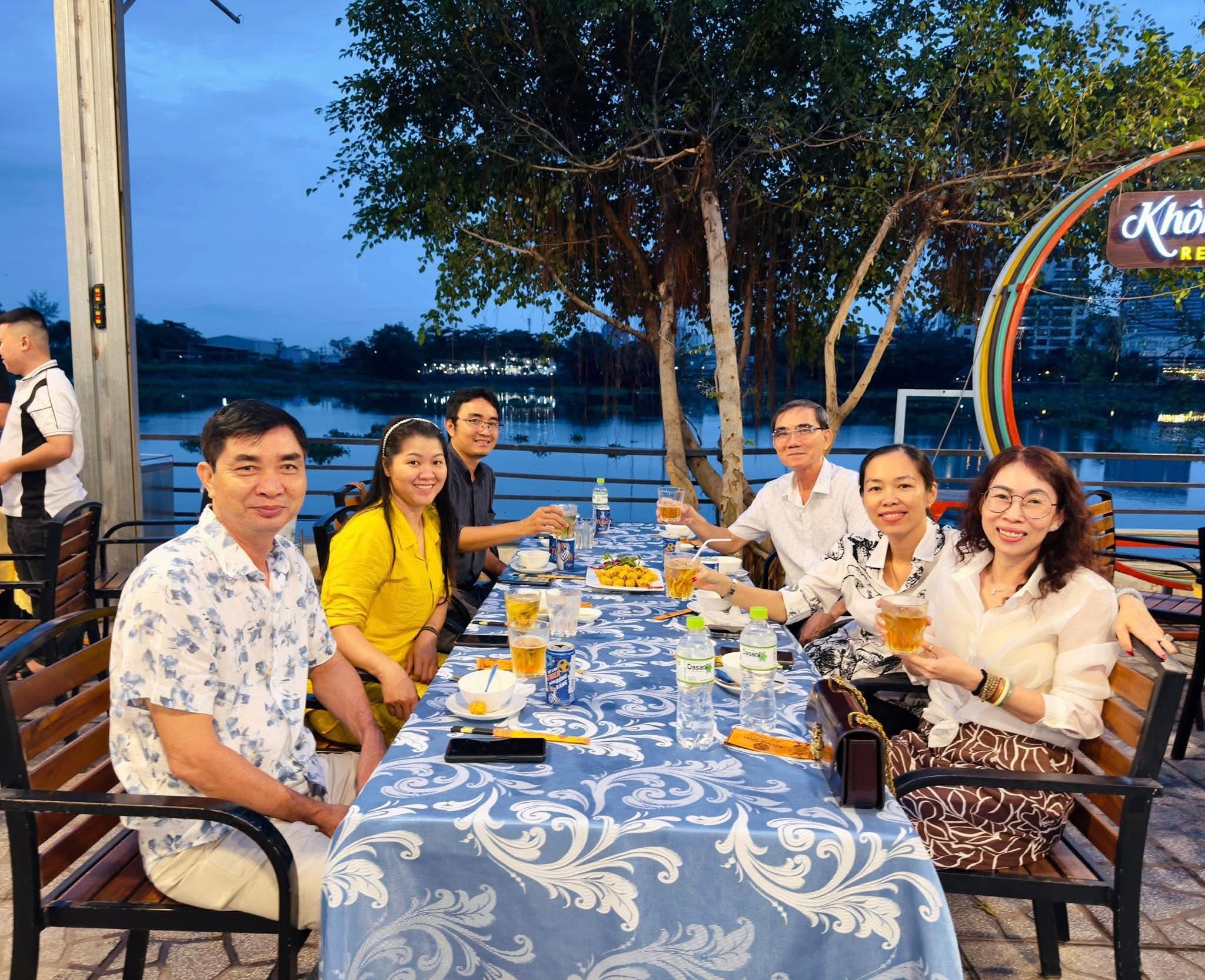 dia diem an uong view song thu duc 2