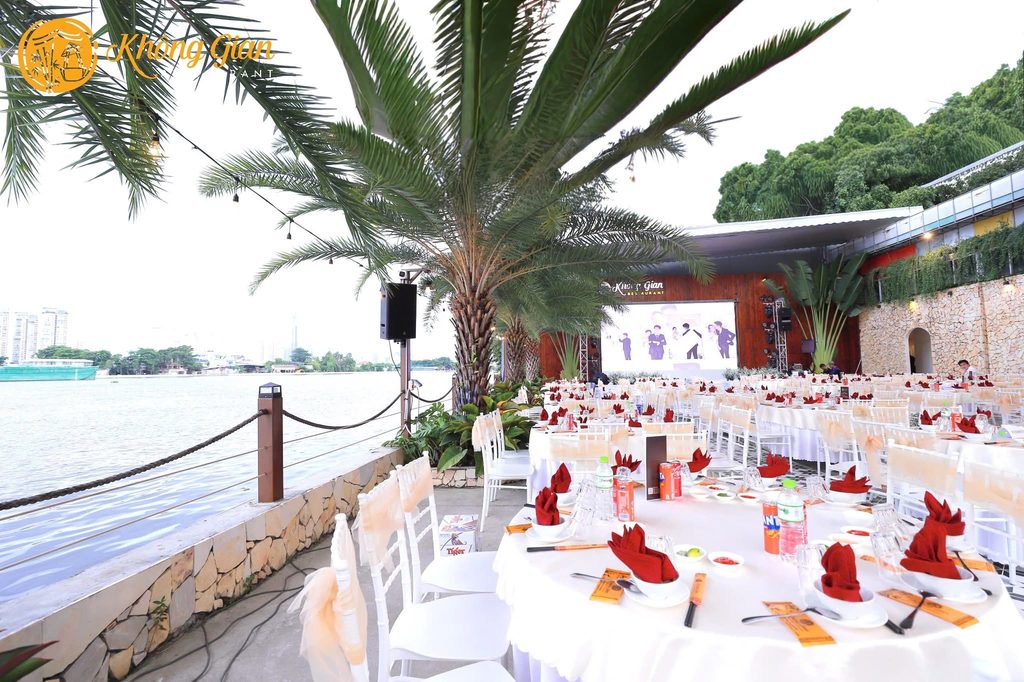 nha hang tiec cuoi view song3